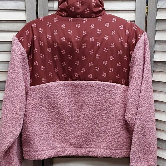 Women's Colorblock Quarter Zip Sherpa Sweatshirt - Universal Thread™ | X Small - Picture 5 of 9